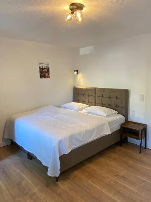 Nisay Home - 3 Room Apartment - A1 Ludwigsburg Eksteriør bilde