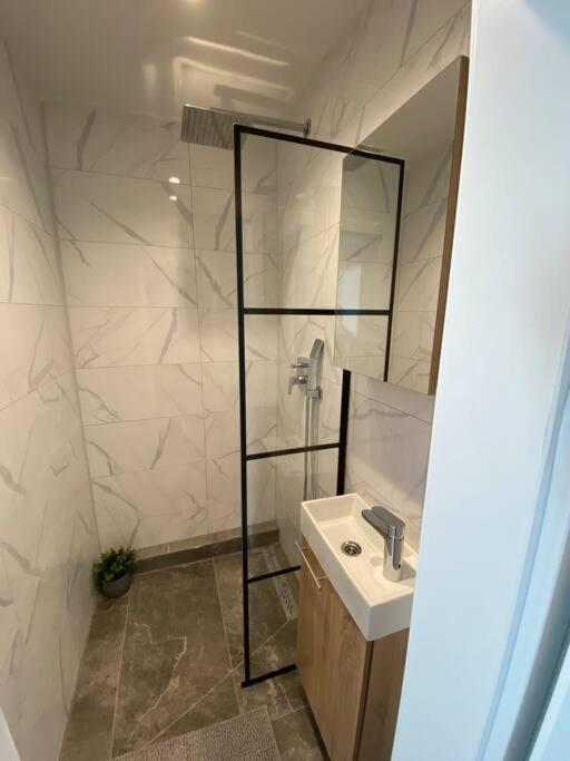 Nisay Home - 3 Room Apartment - A1 Ludwigsburg Eksteriør bilde